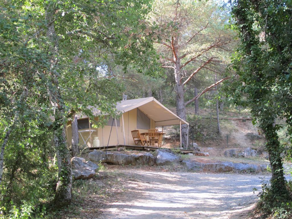 Camping La Grangeonne إسبارون دي فيردون الغرفة الصورة